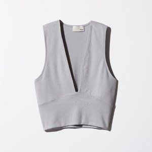 Aritzia Wilfred Grey Crop Top